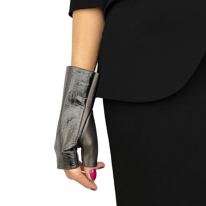 Ruby Cuff - Women's Fingerless Leather Gloves