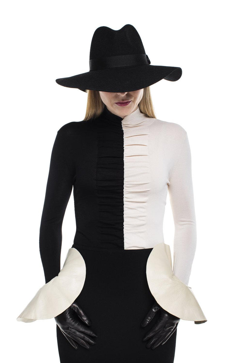Danielle 4 - Women's Silk Lined Leather Gloves with Oversized Cuff