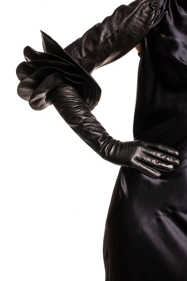 Lola Accordion - Women's Silk Lined Leather Gloves