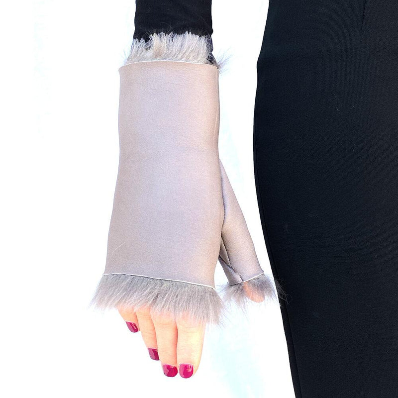 Shearling Cuff - Women's Fingerless Shearling Gloves